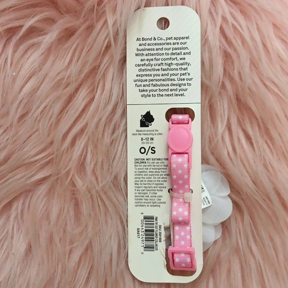Brand New BOND CO. FANCY FLOWER DETAIL BREAKAWAY CAT COLLAR-O/S - Picture 2 of 5
